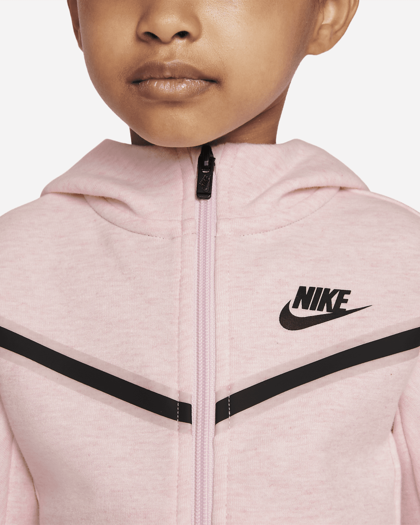 ДЕТСКИЙ СПОРТИВНЫЙ КОСТЮМ NIKE TECH FLEECE ДЛЯ ДЕВОЧЕК